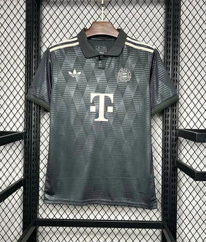 FC Bayern Munich Oktoberfest 2024/2025